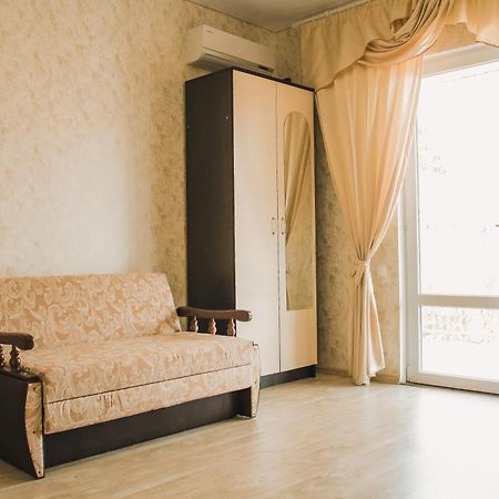 Balcony Hotell Zaliznij Port Rom bilde