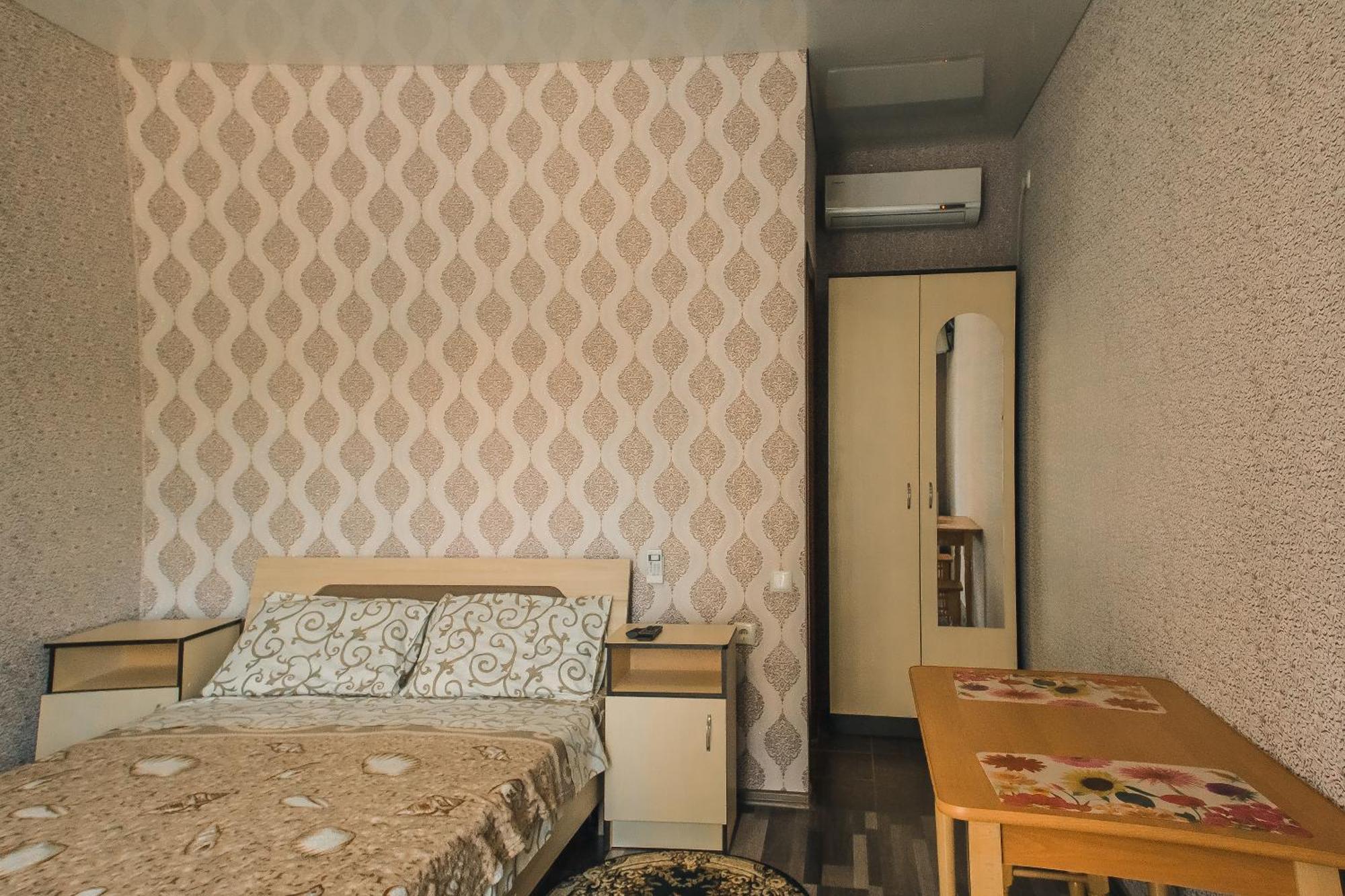 Balcony Hotell Zaliznij Port Rom bilde